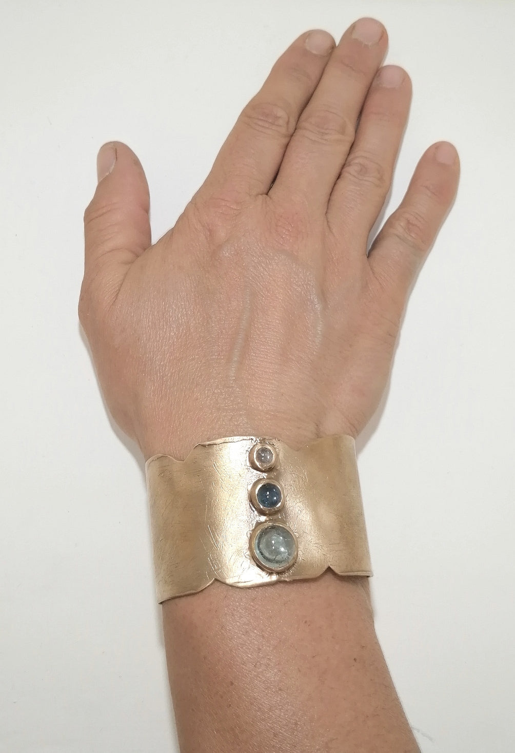 Slave bracelet