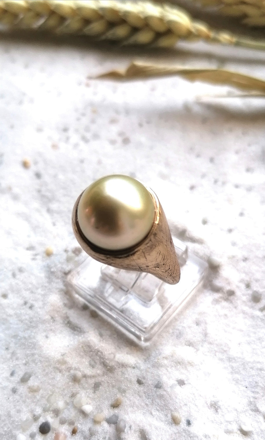 Australian gold pearl ring