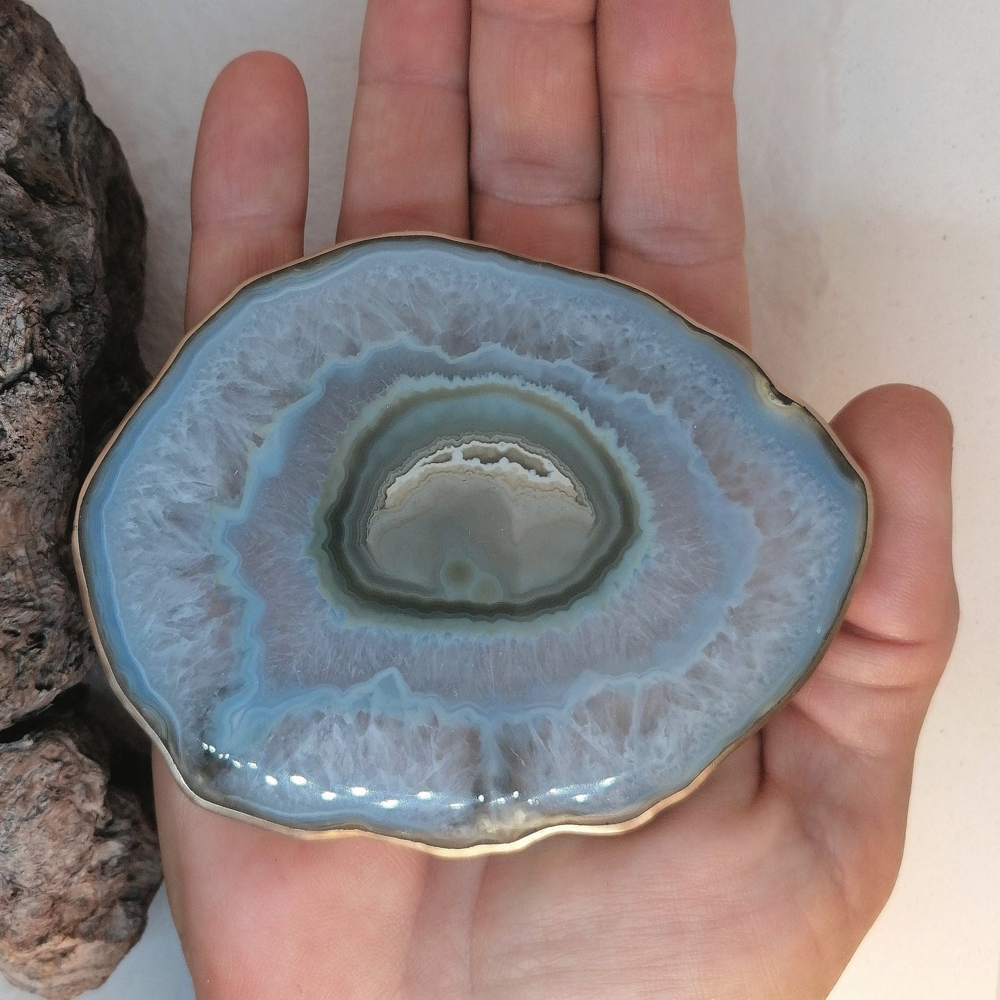 "Atoll" chalcedony agate pendant